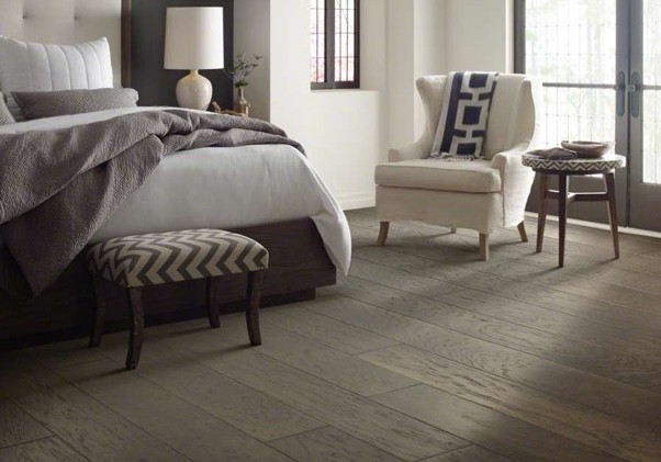 Shaw epic hardwood | Location Carpet And Flooring