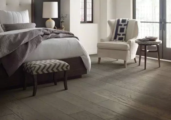 Hardwood | Location Carpet & Flooring